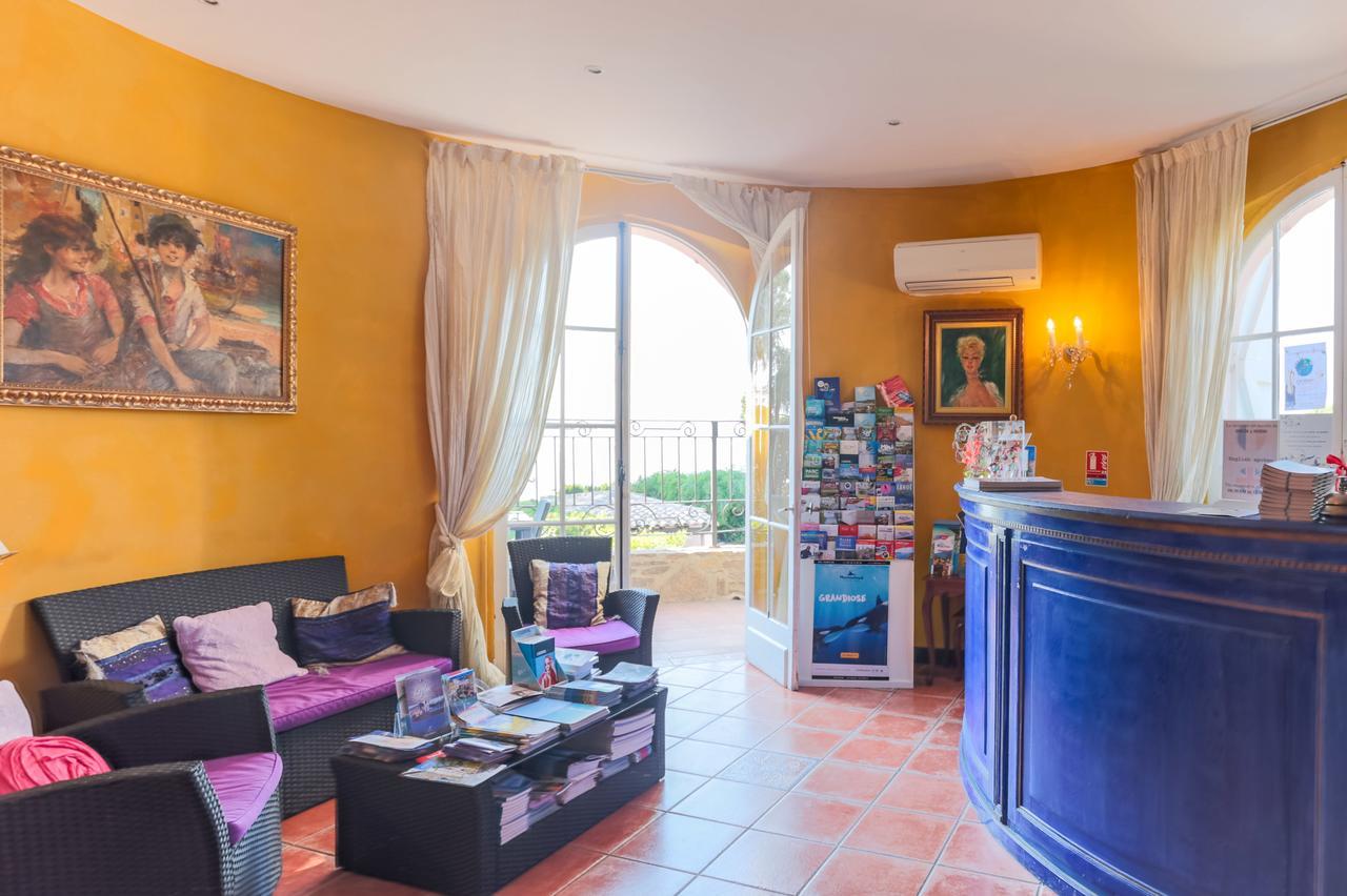 Hotel Villa Des Anges Grimaud Buitenkant foto